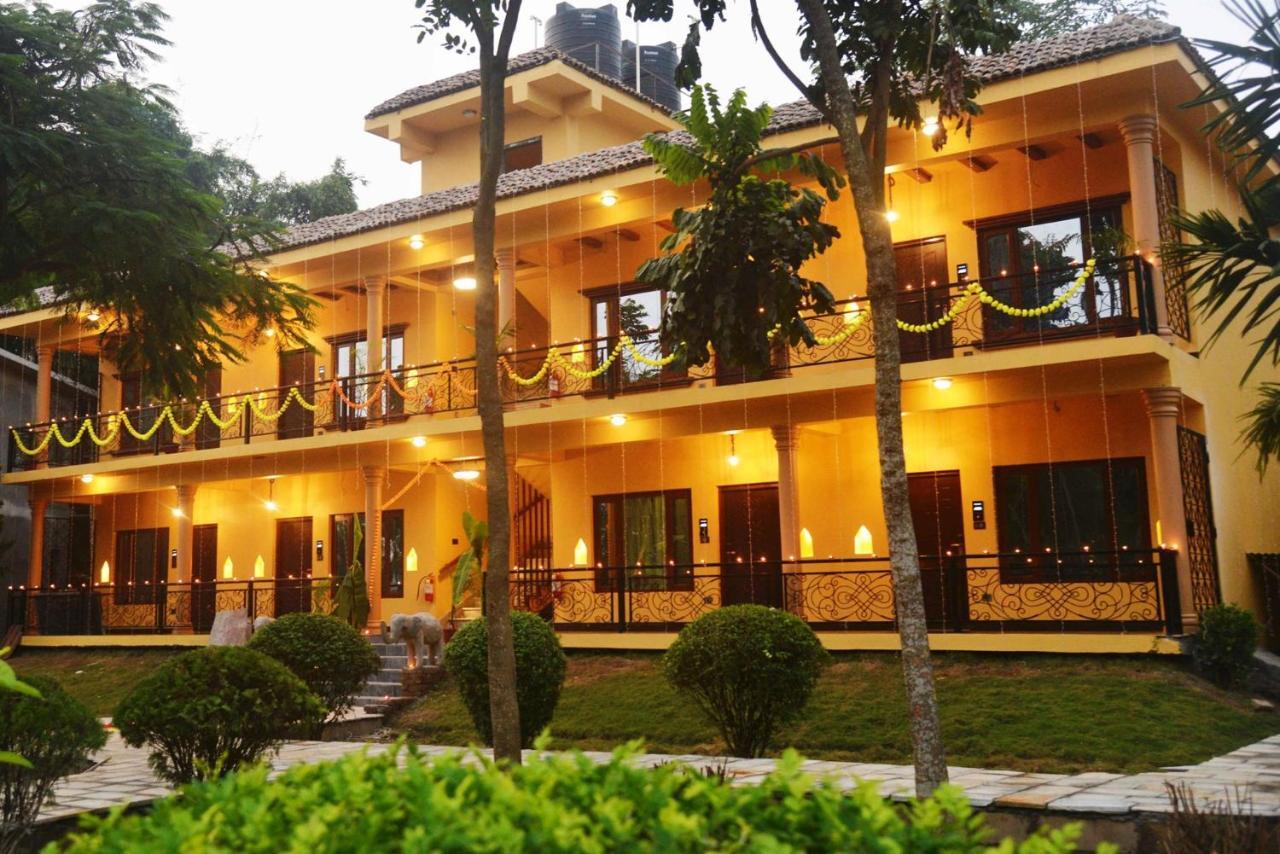 Kc'S Home Sauraha Eksteriør billede